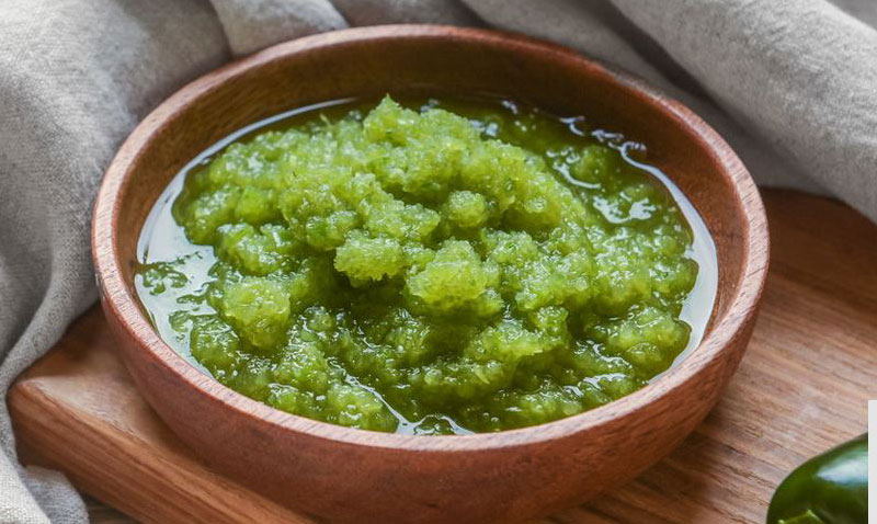 Salsa Verde con Jalapeños SALSA Jalapeños